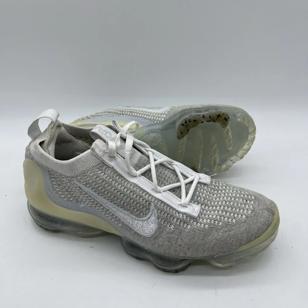 Nike Air Vapor Max 2021 Flyknit Women's Size 9.5 Running Shoes DC4112-100